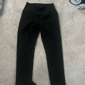 Alo leggings airbrush ~ Medium ~ barely worn